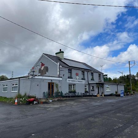 Prince Of Wales Inn Rhymney Kültér fotó