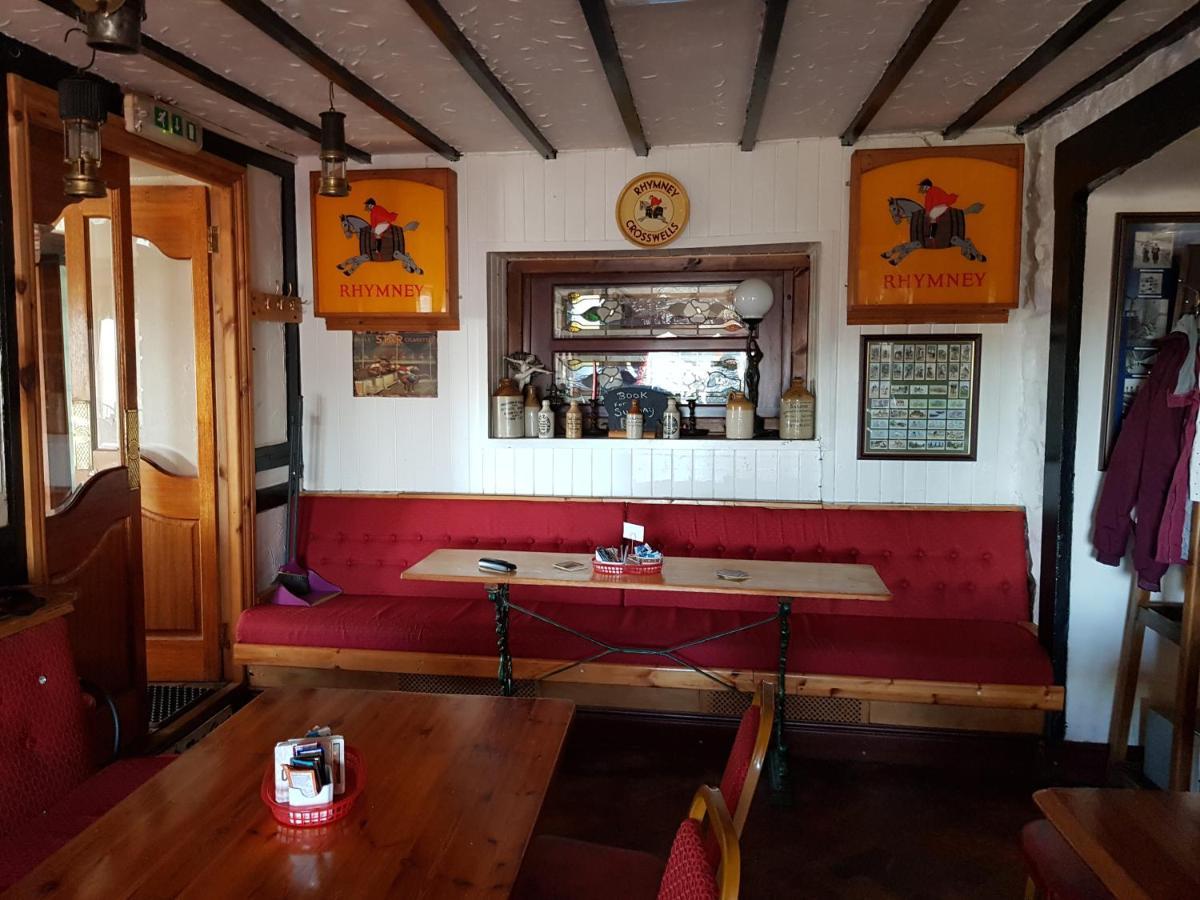 Prince Of Wales Inn Rhymney Kültér fotó