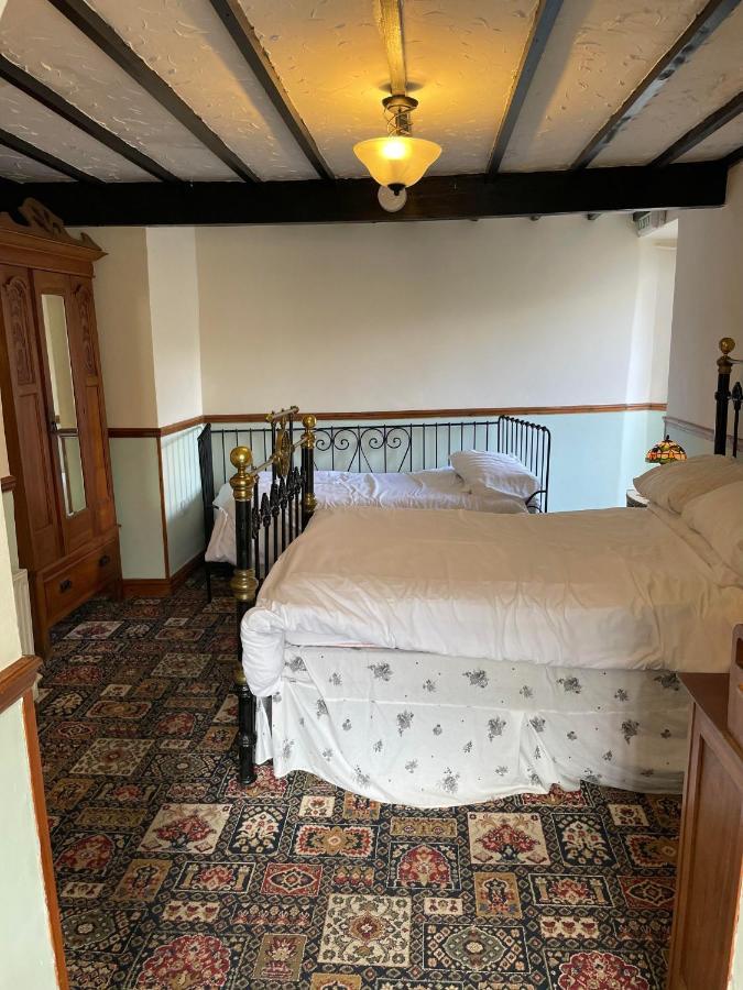 Prince Of Wales Inn Rhymney Kültér fotó