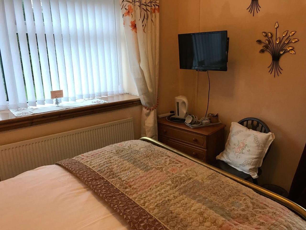 Prince Of Wales Inn Rhymney Kültér fotó